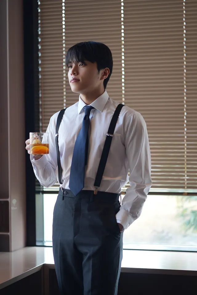 도버맨 맞춤정장 룩